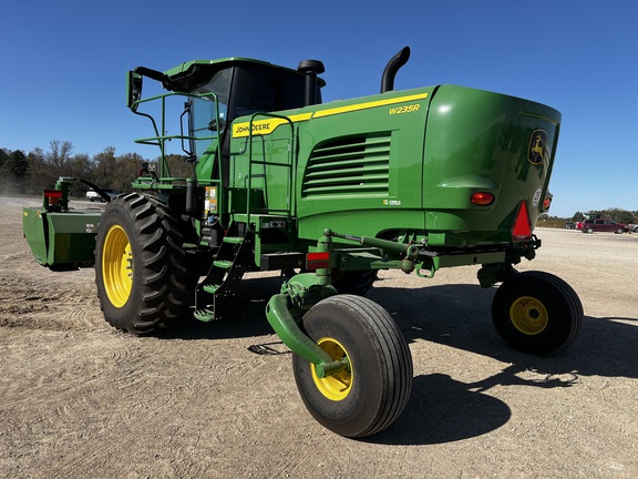 2024 John Deere W235R - Photo5