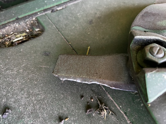 2024 John Deere W235R - Photo33