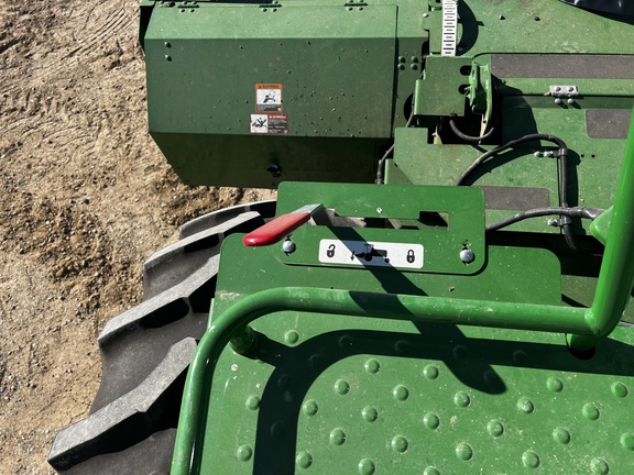 2024 John Deere W235R - Photo35