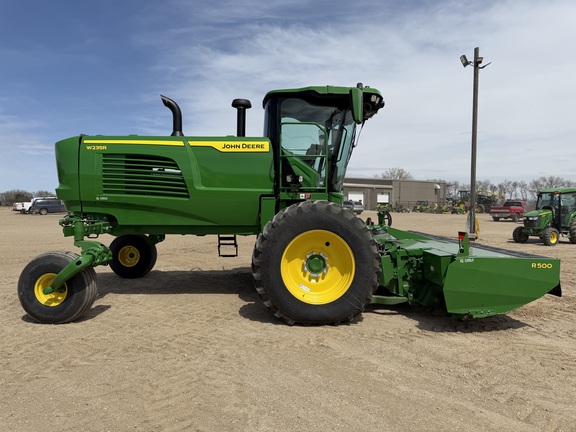 2024 John Deere W235R - Photo2