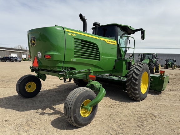 2024 John Deere W235R - Photo3