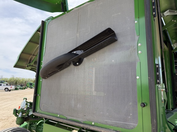 2024 John Deere W235R - Photo19