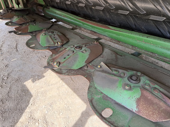 2024 John Deere W235R - Photo32