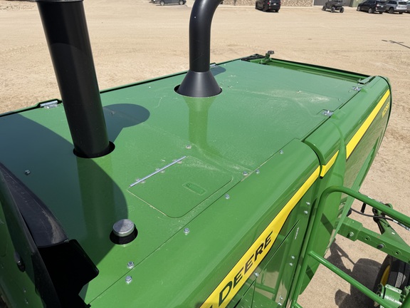 2024 John Deere W235R - Photo39