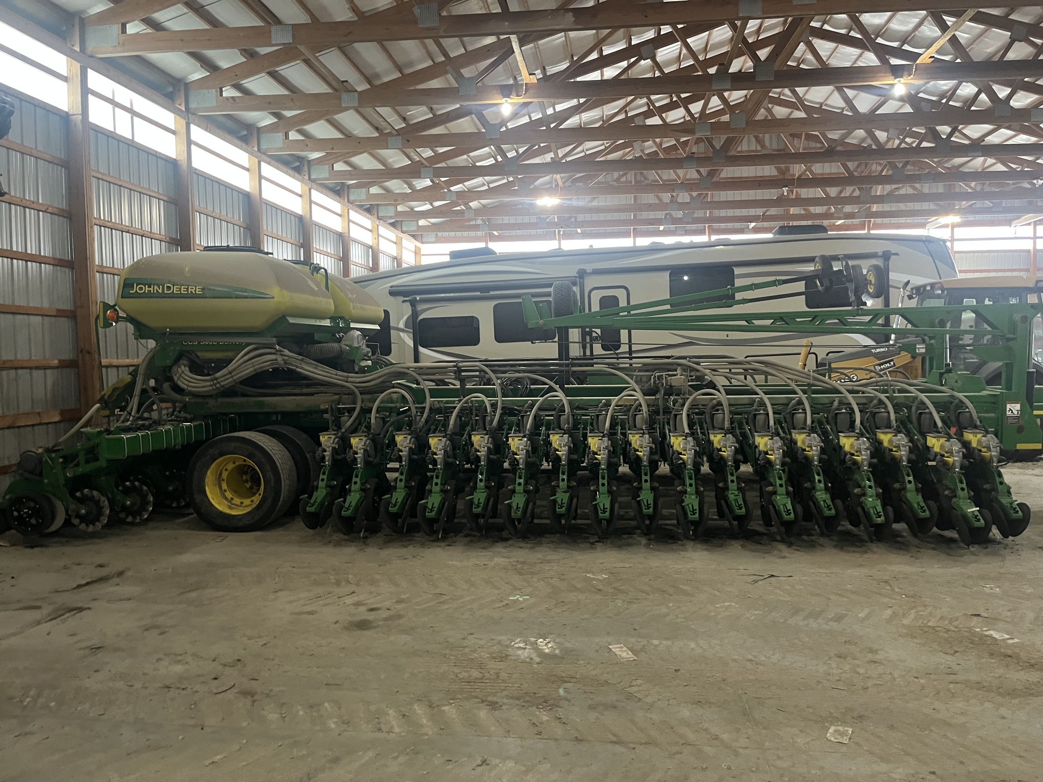 2012 John Deere DB60 Image 3