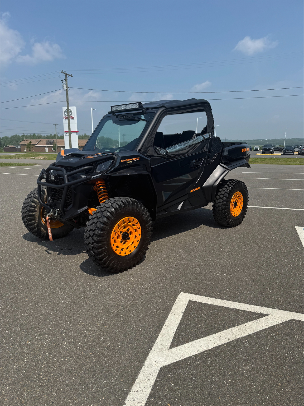 2021 Can-Am Commander 1000 XT-P Image 2