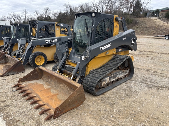 Photo of a 2023 John Deere 331G