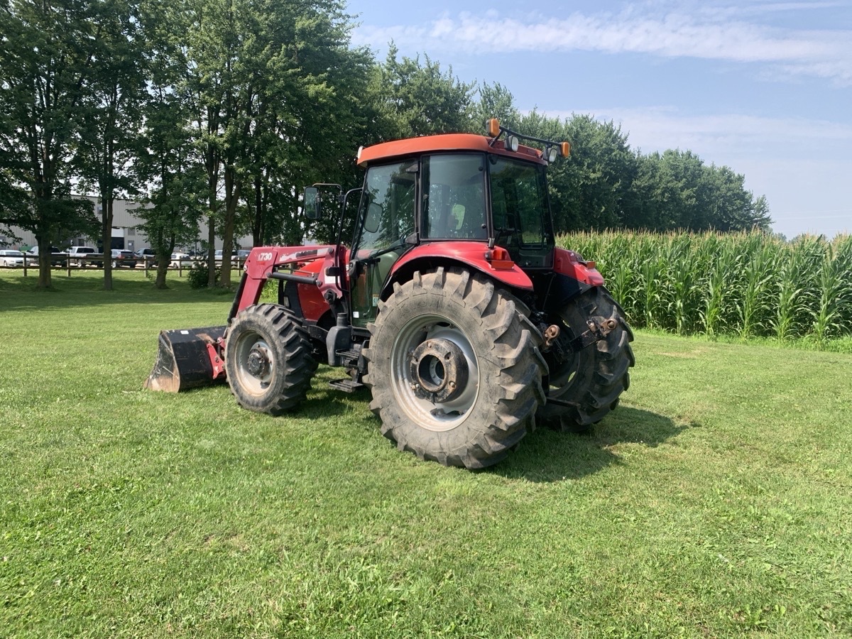 2011 Case IH Farmall 95 Image 3