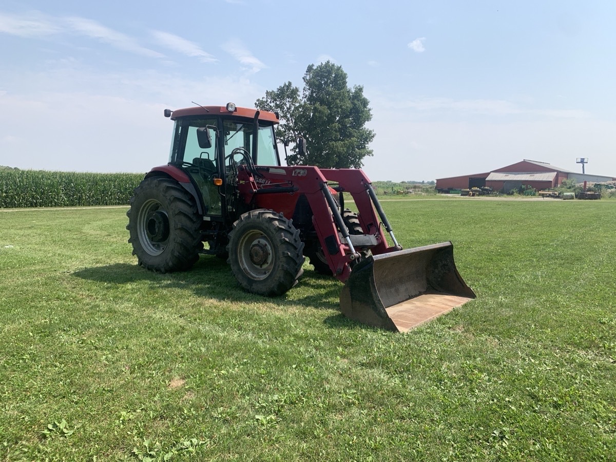 2011 Case IH Farmall 95 Image 7