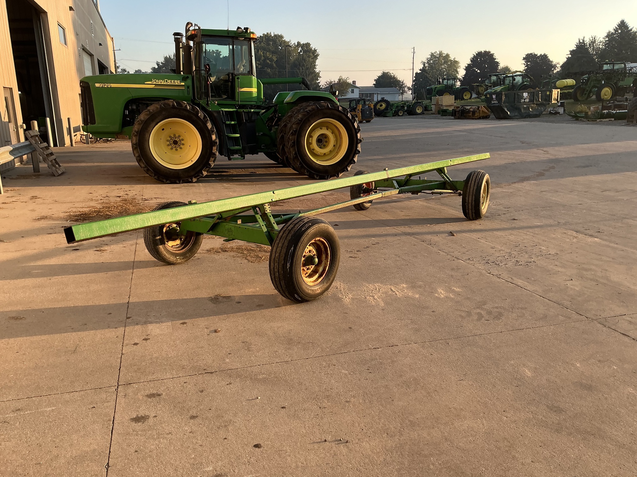 John Deere 25' Image 6