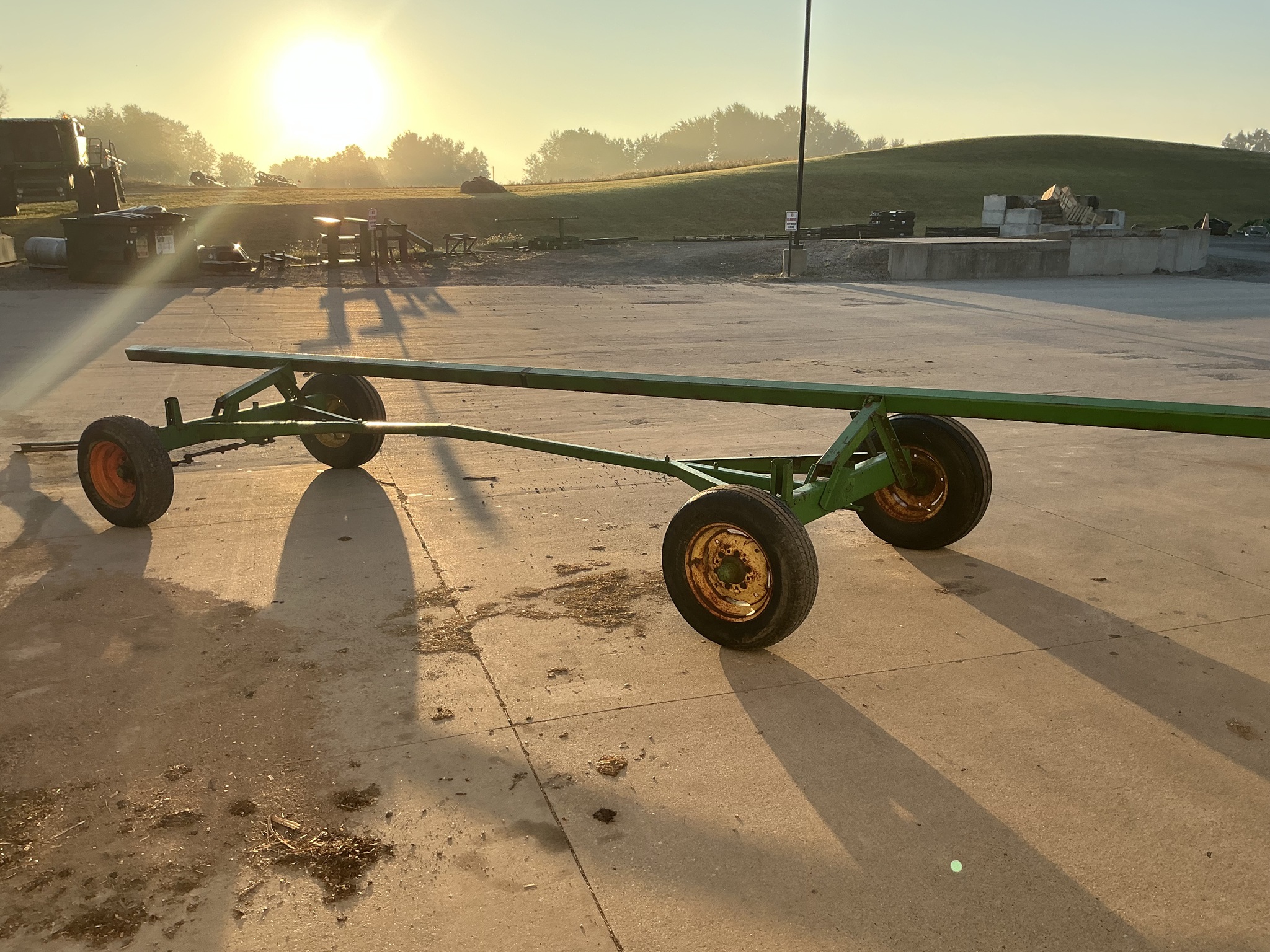John Deere 25' Image 5