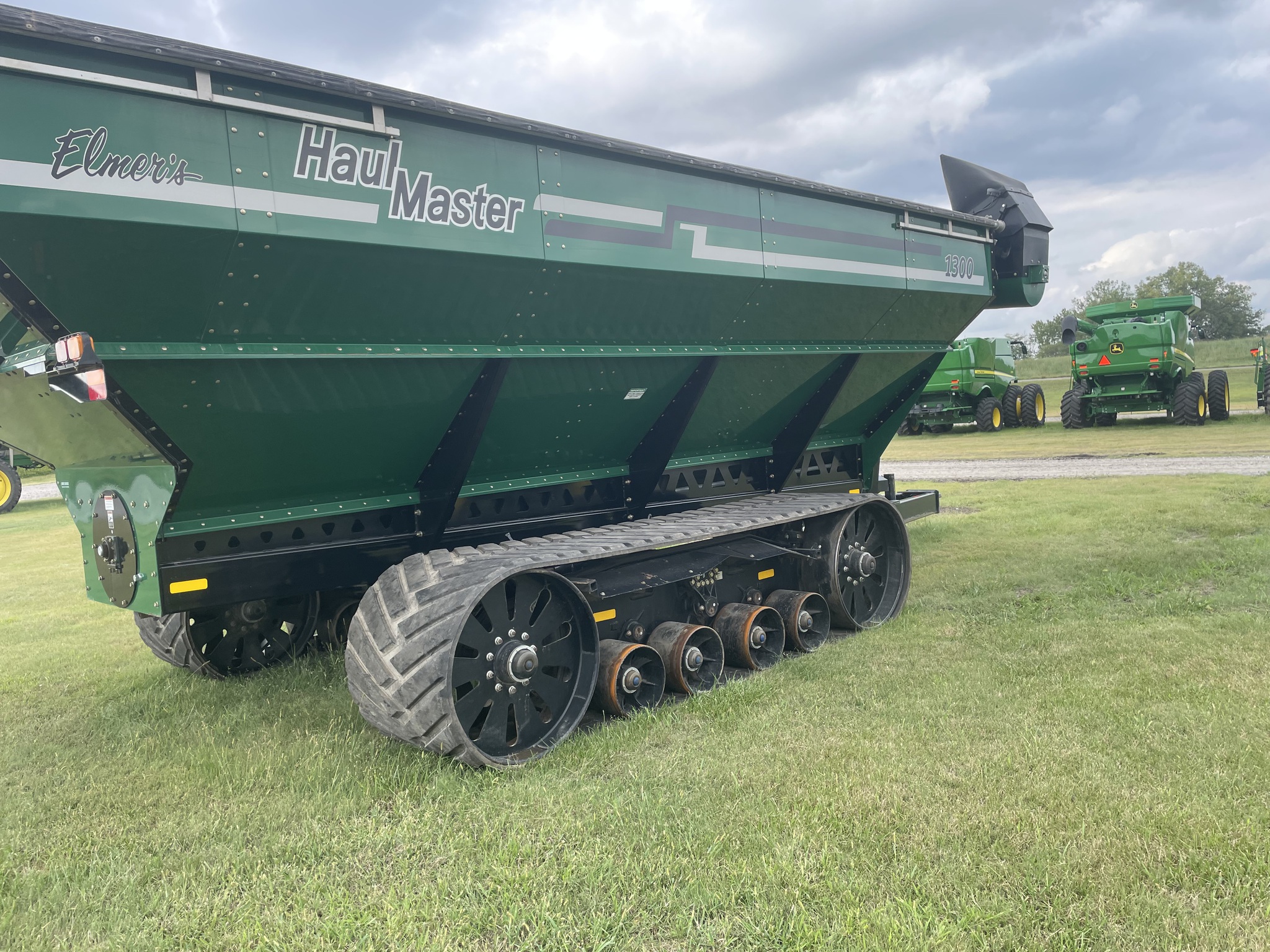 2016 Elmers HM1300 Image 12