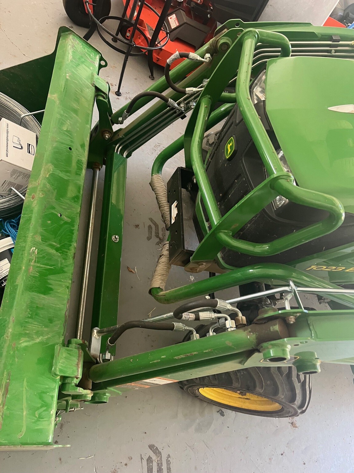 2024 John Deere 1023E Image 11