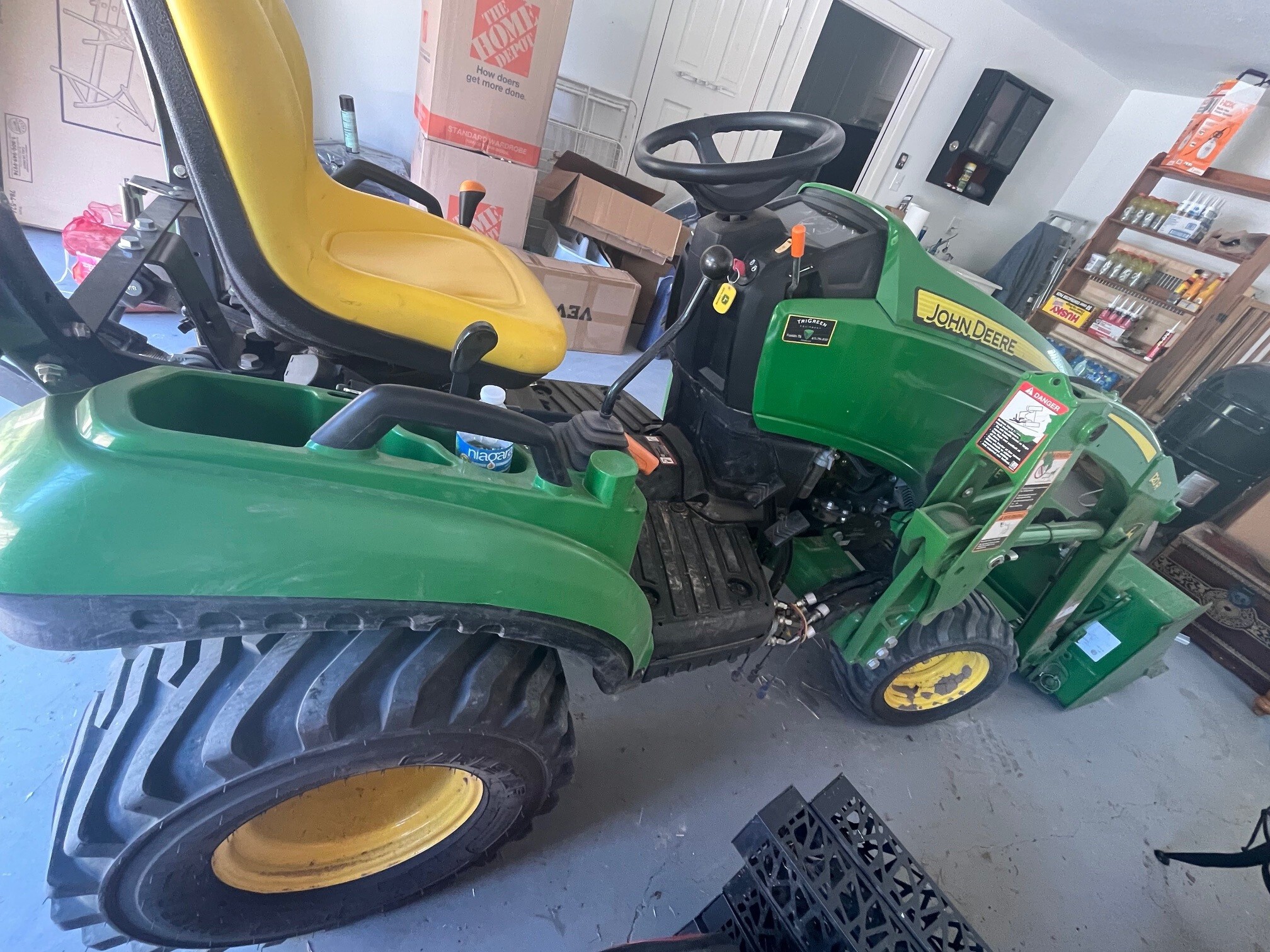 2024 John Deere 1023E Image 5