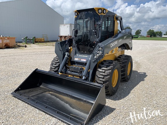 Photo of 2024 John Deere 334 P