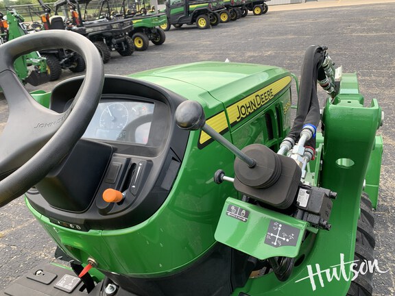 Photo of 2024 John Deere 3025E