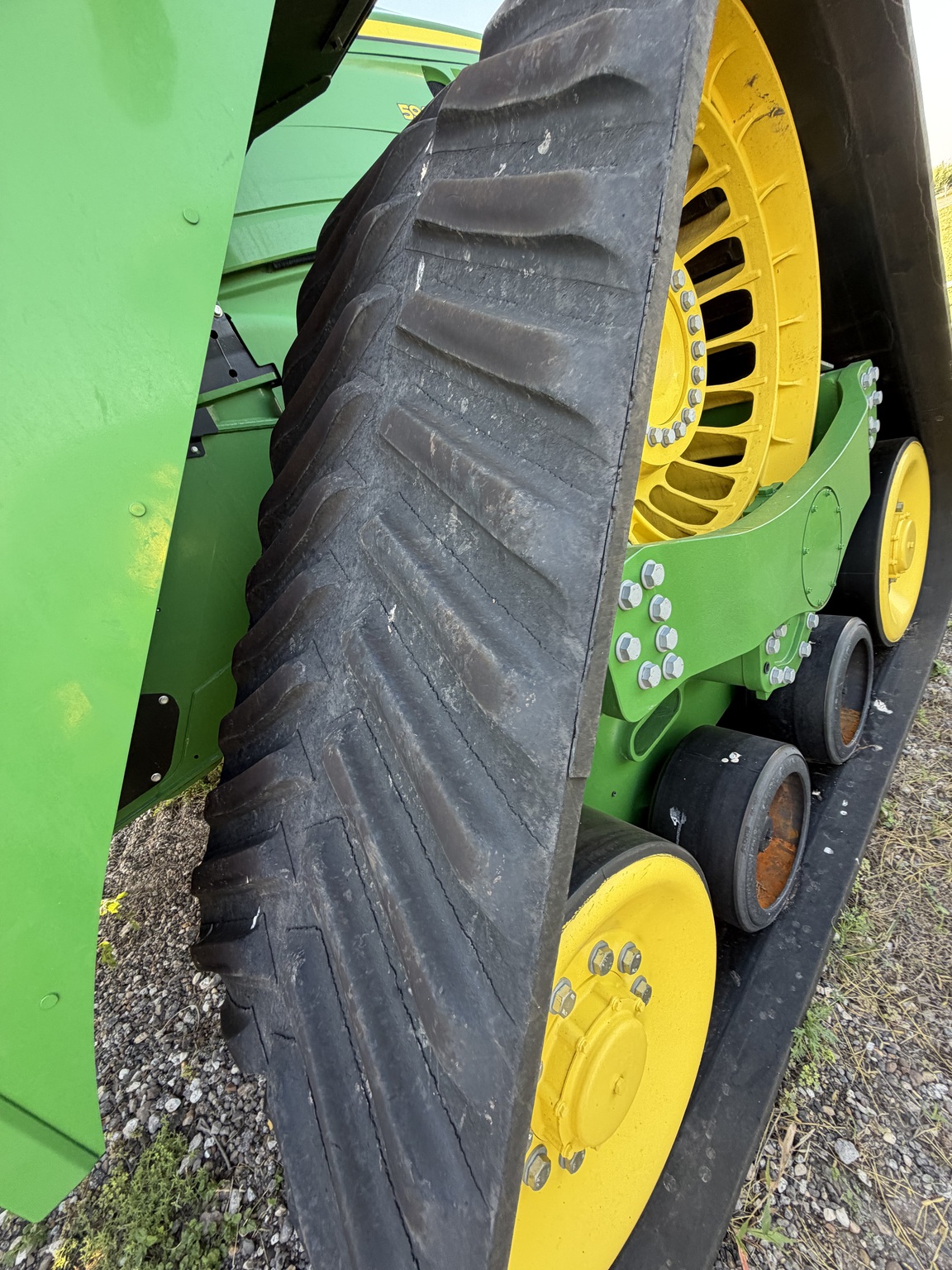 2024 John Deere 9RX 590 Image 9