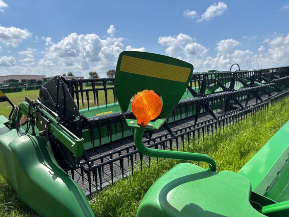 Used 2020 John Deere 740FD Combine Platforms at Koenig Equipment in Anna, OH - Photo22