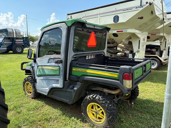 2020 John Deere XUV835R Photo 5