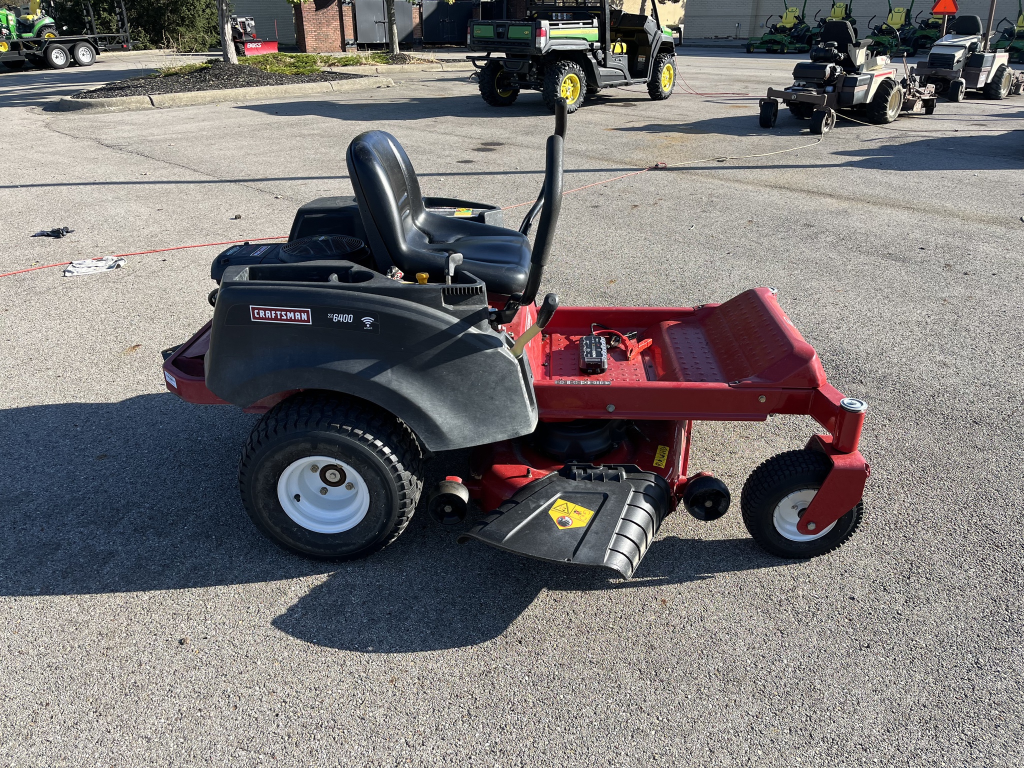 2016 Craftsman Z6400 Image 2