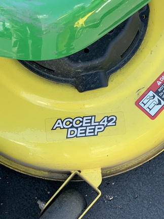 2019 John Deere X370