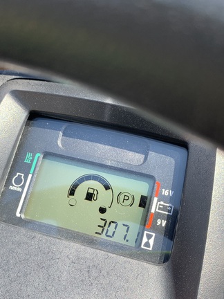 2019 John Deere X370