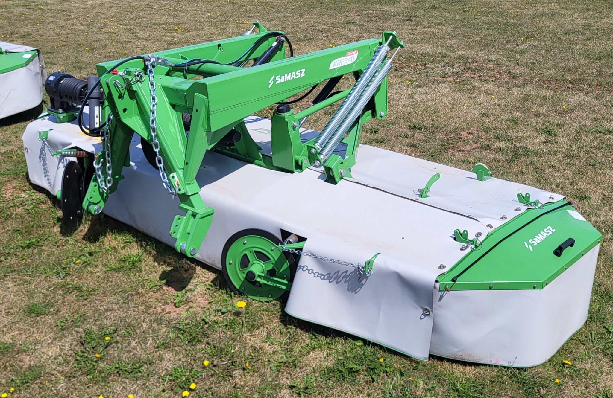 2023 Samasz KDF 340 Front Mount Disc Mower Image 3