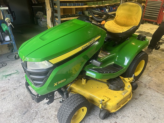Photo of 2018 John Deere X380