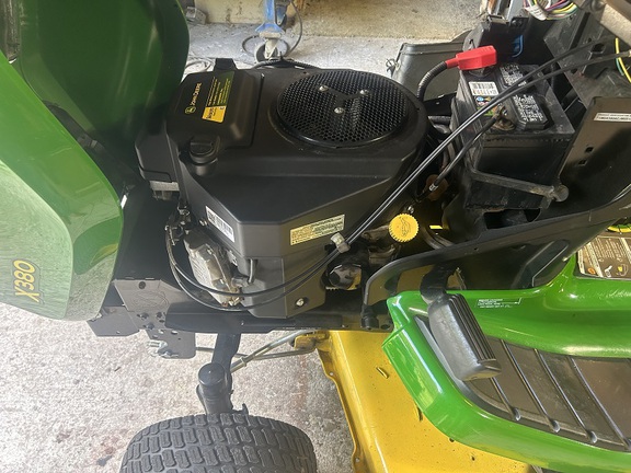 Photo of 2018 John Deere X380