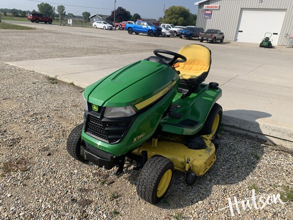 Photo of 2018 John Deere X380