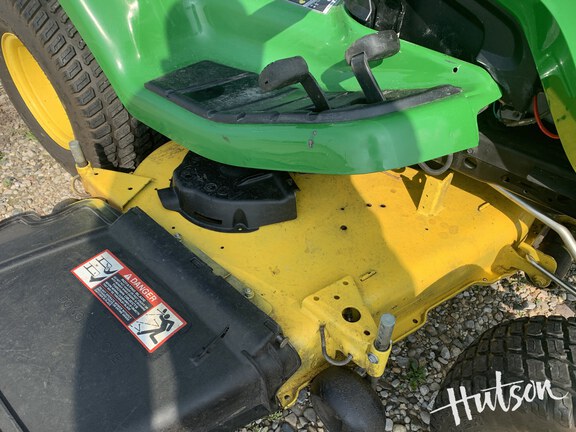 Photo of 2018 John Deere X380