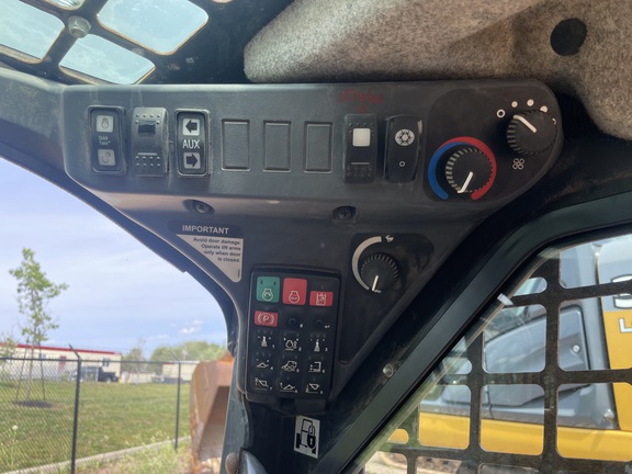 2017 John Deere 316GR