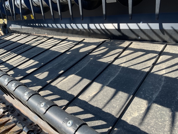Used 2019 MacDon FD135 Combine Platforms at Horizon Ag & Turf in Westlock, AB - Photo14