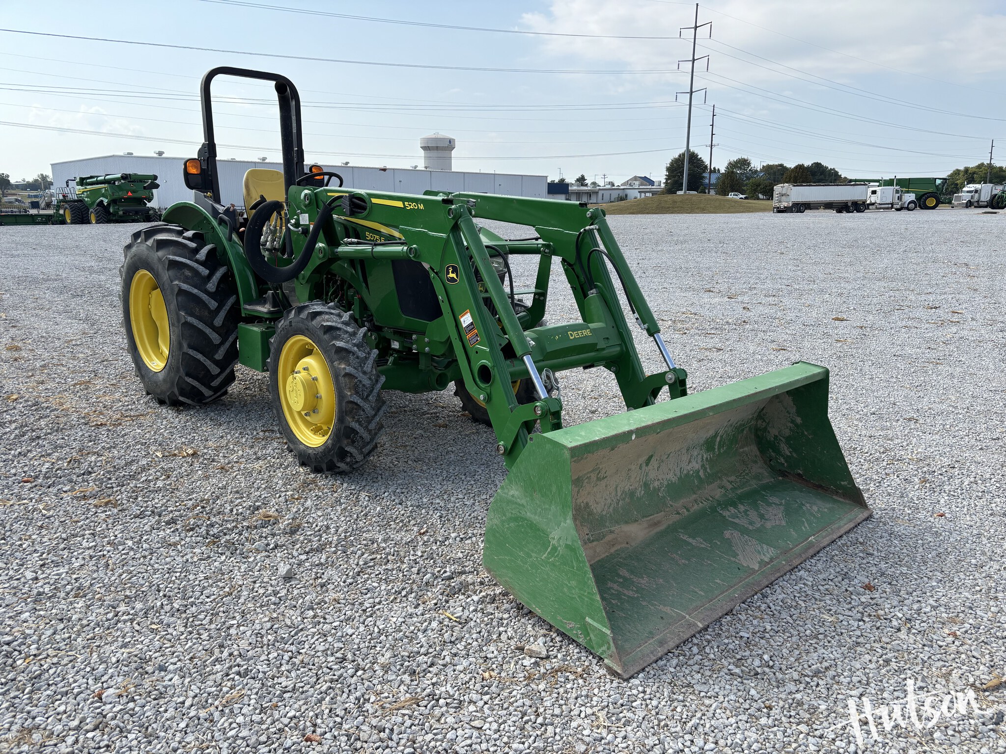 2022 John Deere 5075E