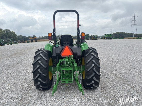 Photo of 2022 John Deere 5075E