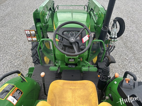 Photo of 2022 John Deere 5075E