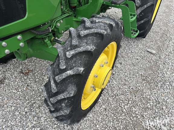 Photo of 2022 John Deere 5075E
