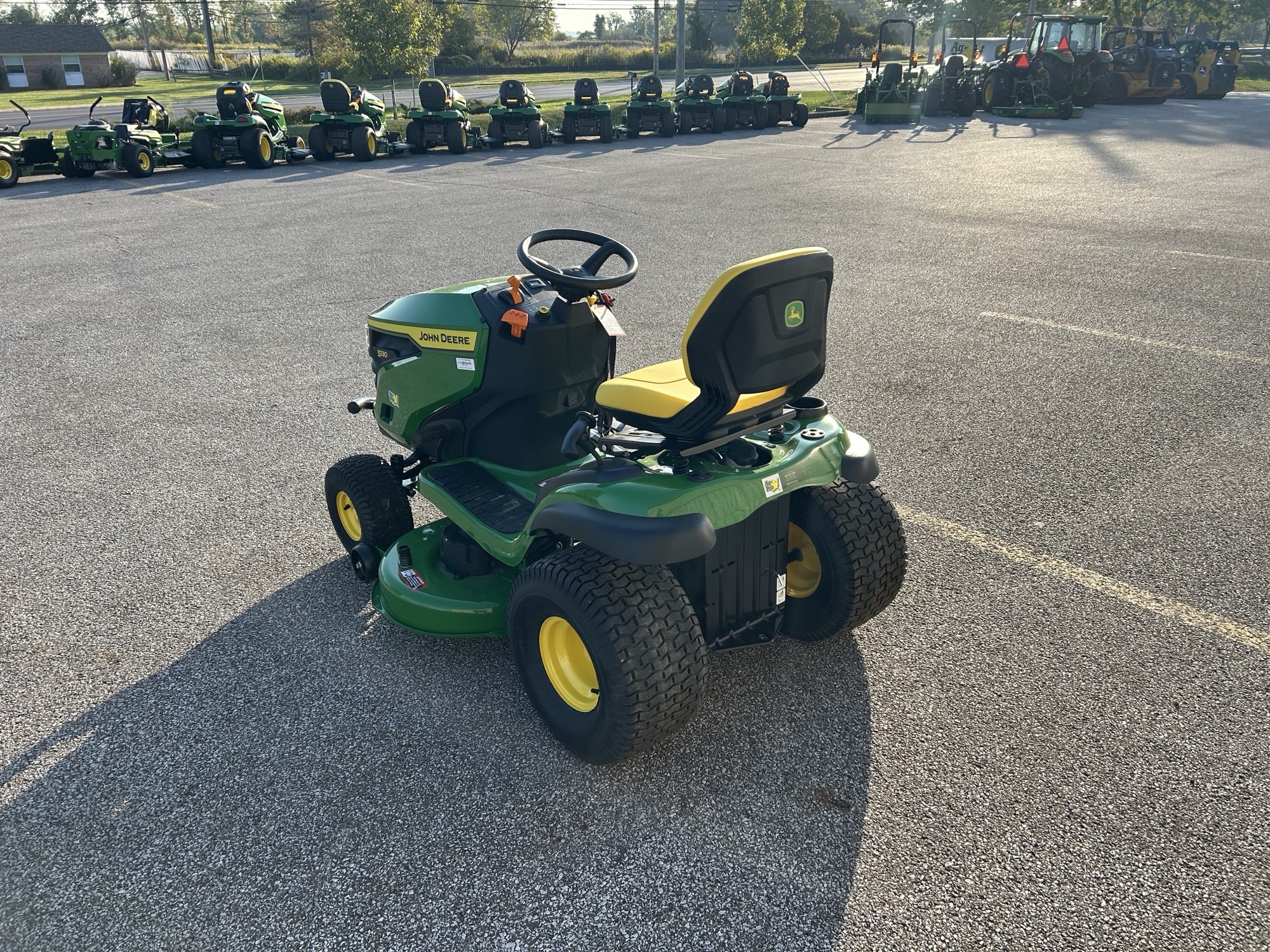 2025 John Deere S130 Image 4