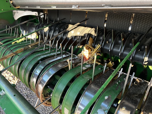 2020 John Deere 560M - Photo21