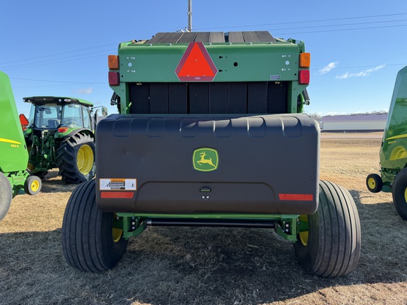 2020 John Deere 560M - Photo4