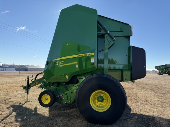 2020 John Deere 560M - Photo6