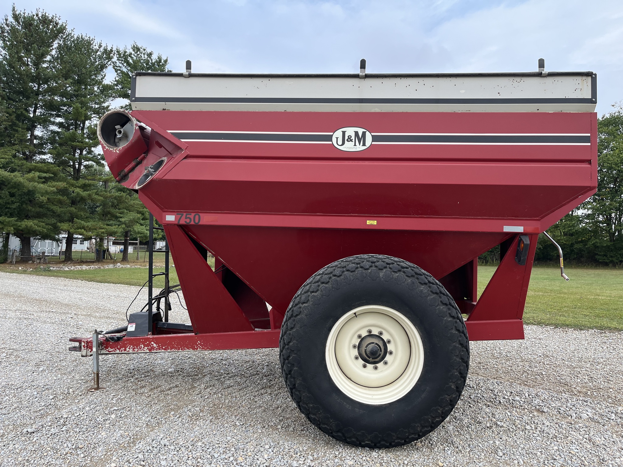 1999 J&M 750-14 Image 2