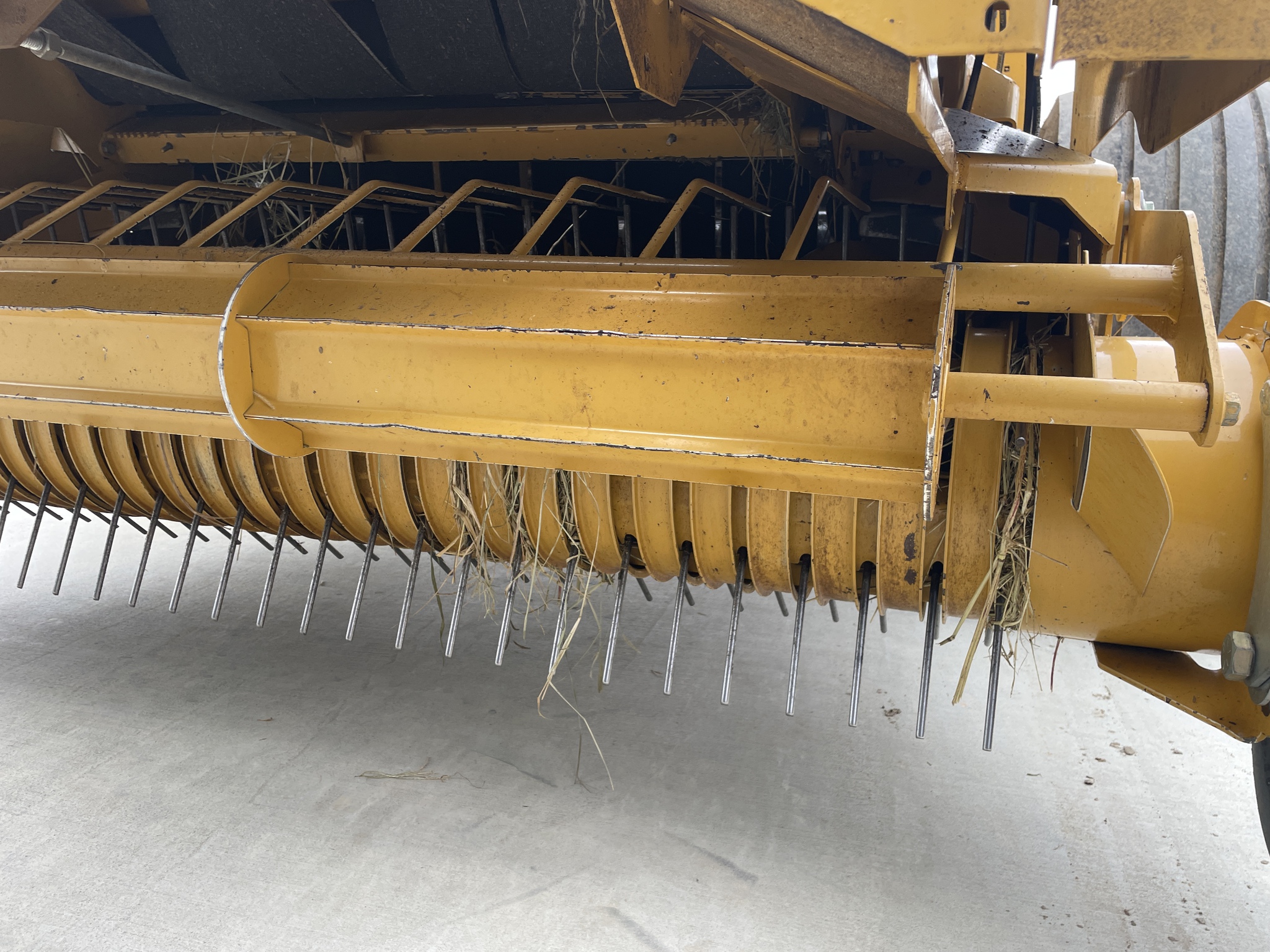 2020 Vermeer 604R Signature Image 25