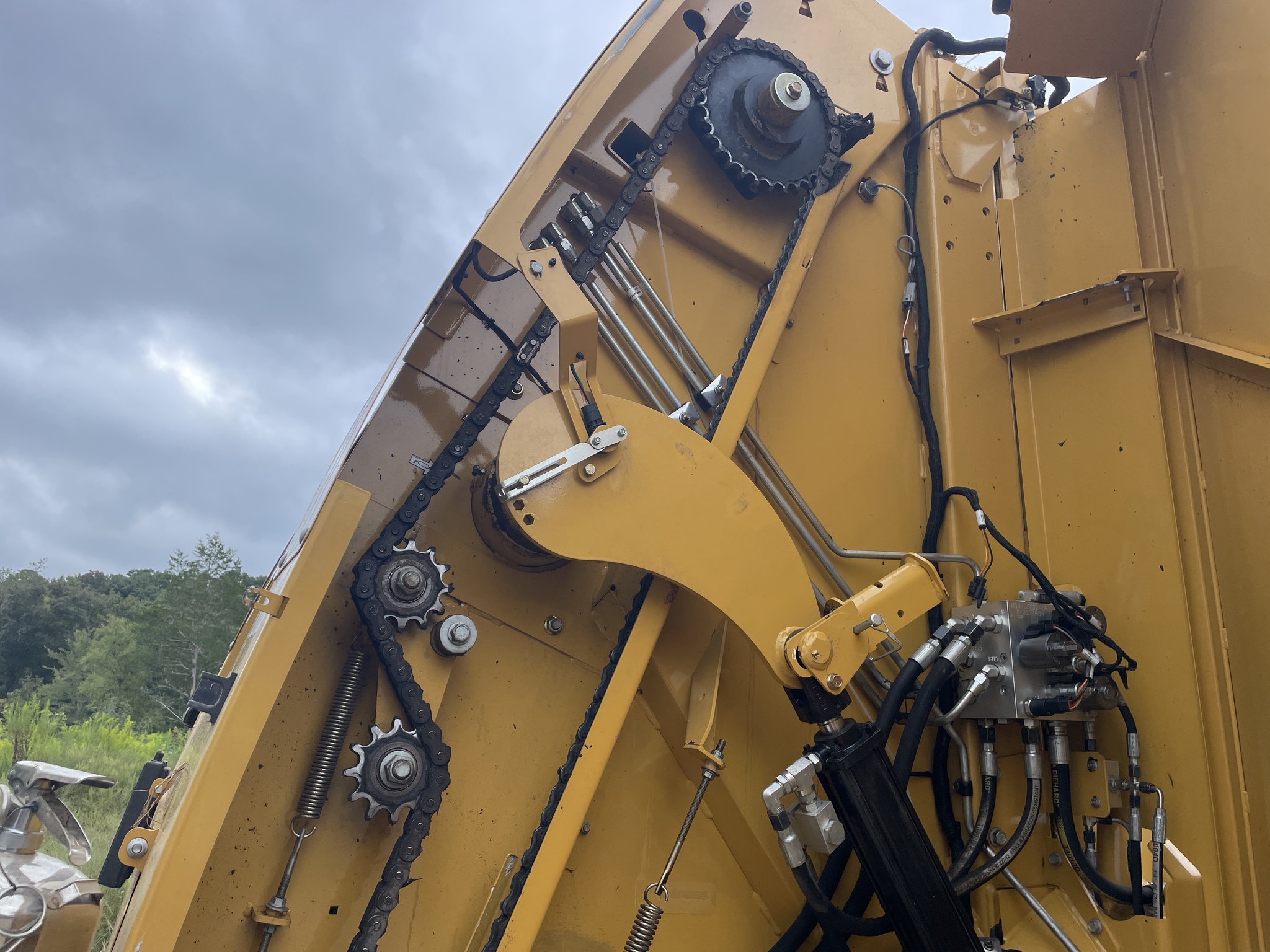 2020 Vermeer 604R Signature Image 22