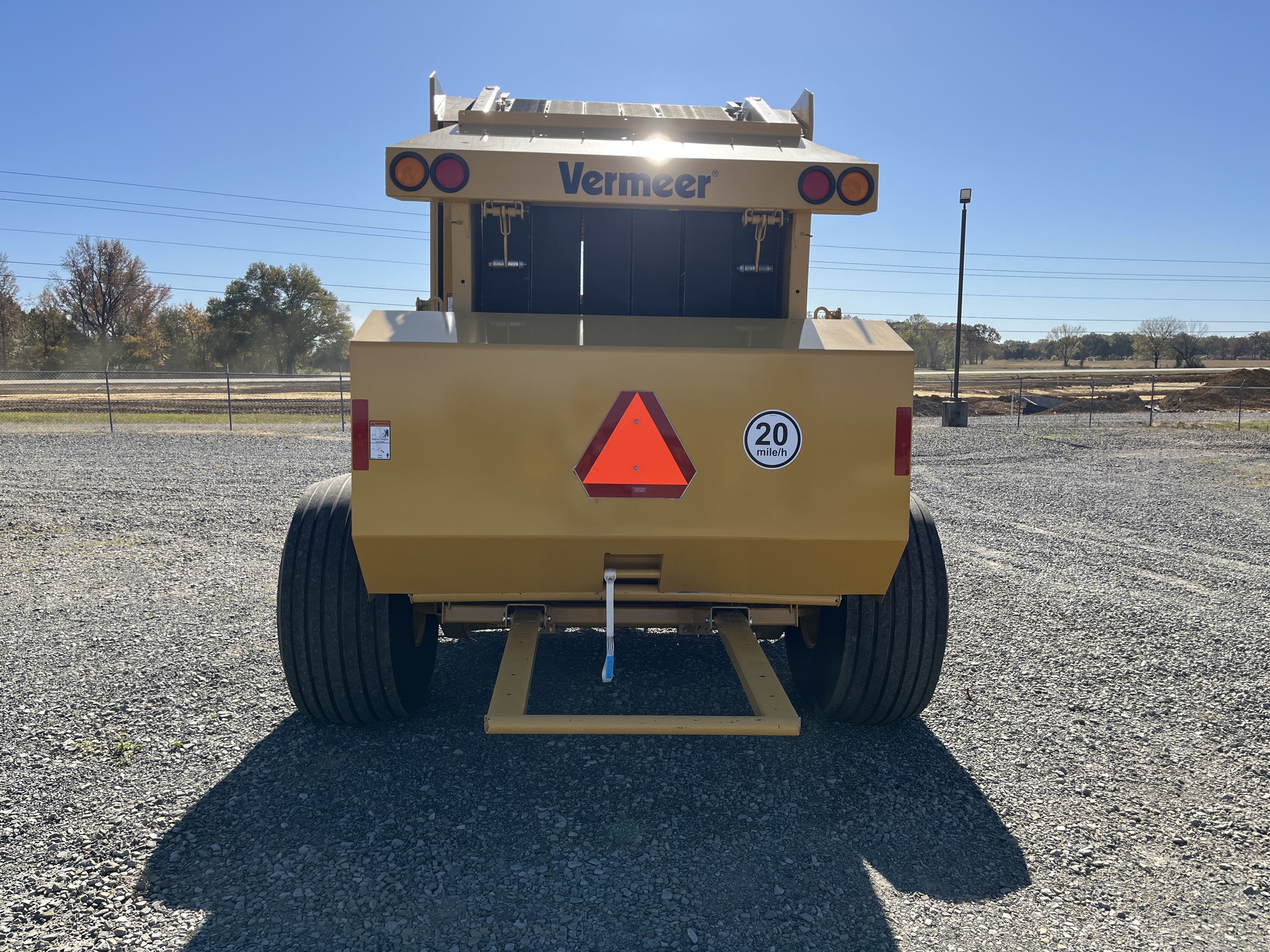 2020 Vermeer 604R Signature Image 8