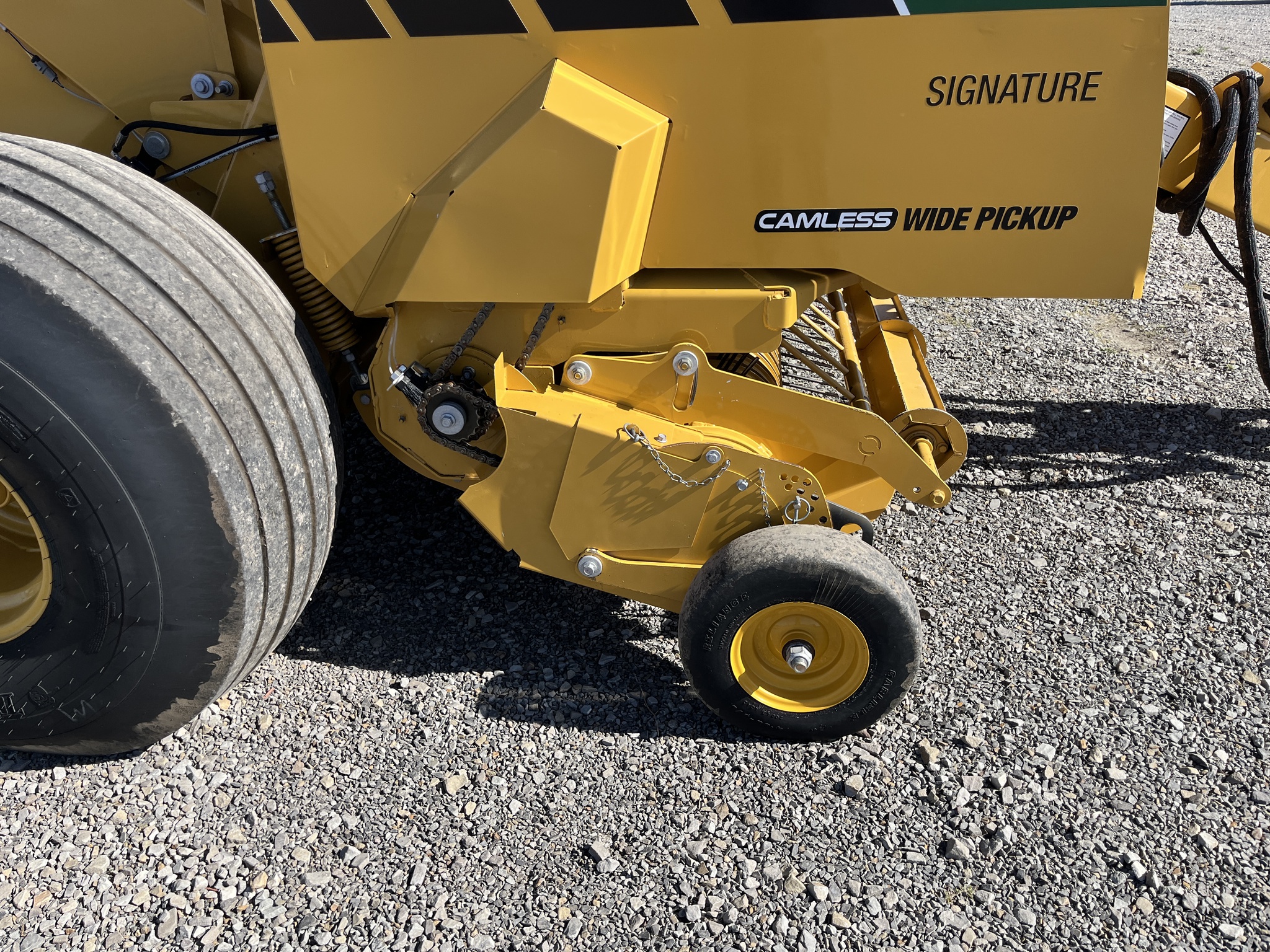 2020 Vermeer 604R Signature Image 14