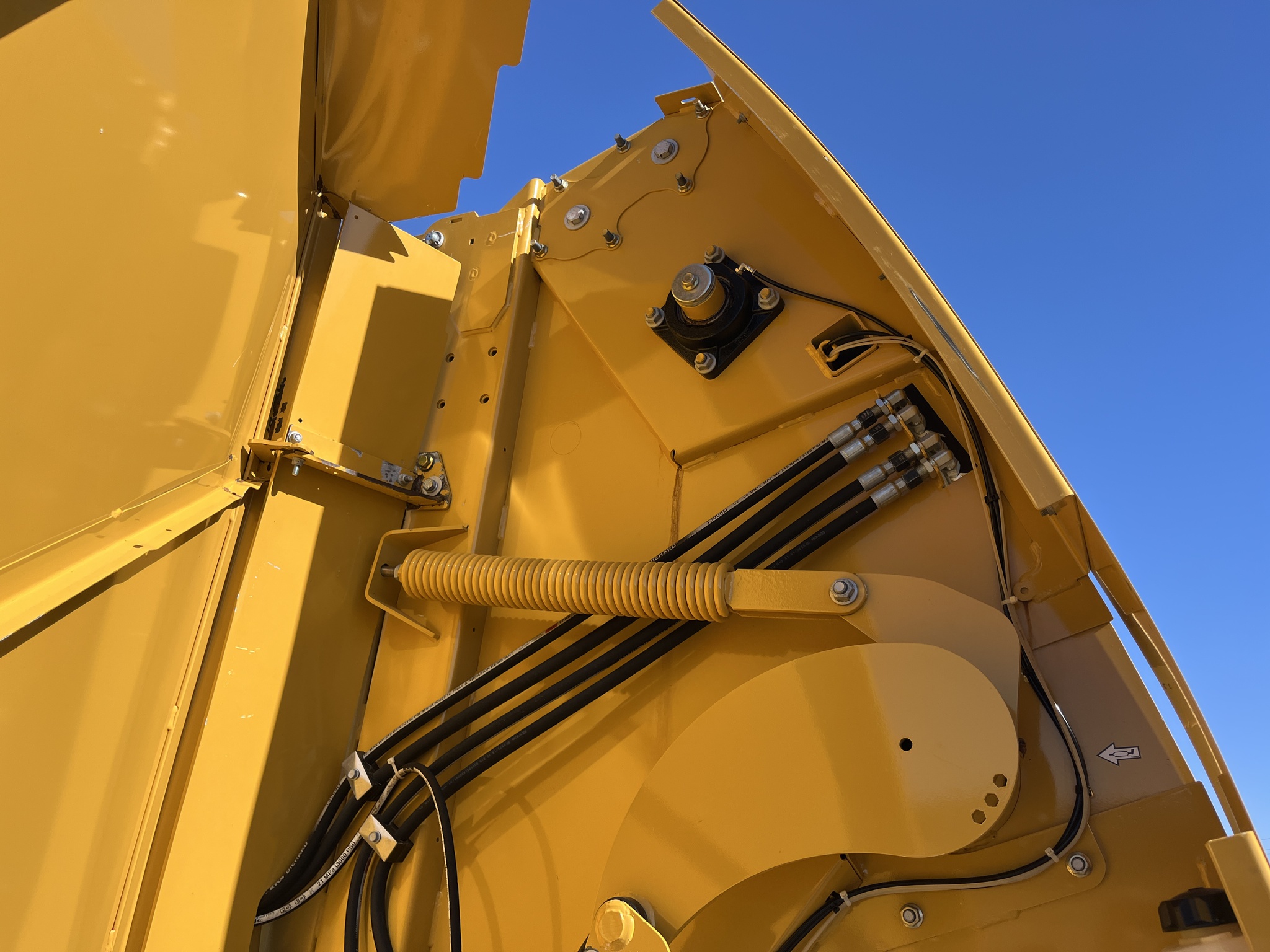 2020 Vermeer 604R Signature Image 11