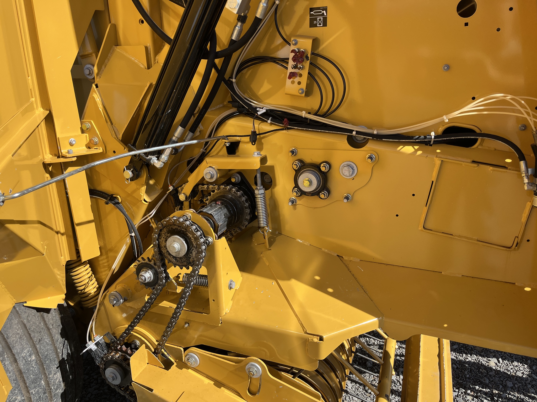 2020 Vermeer 604R Signature Image 13