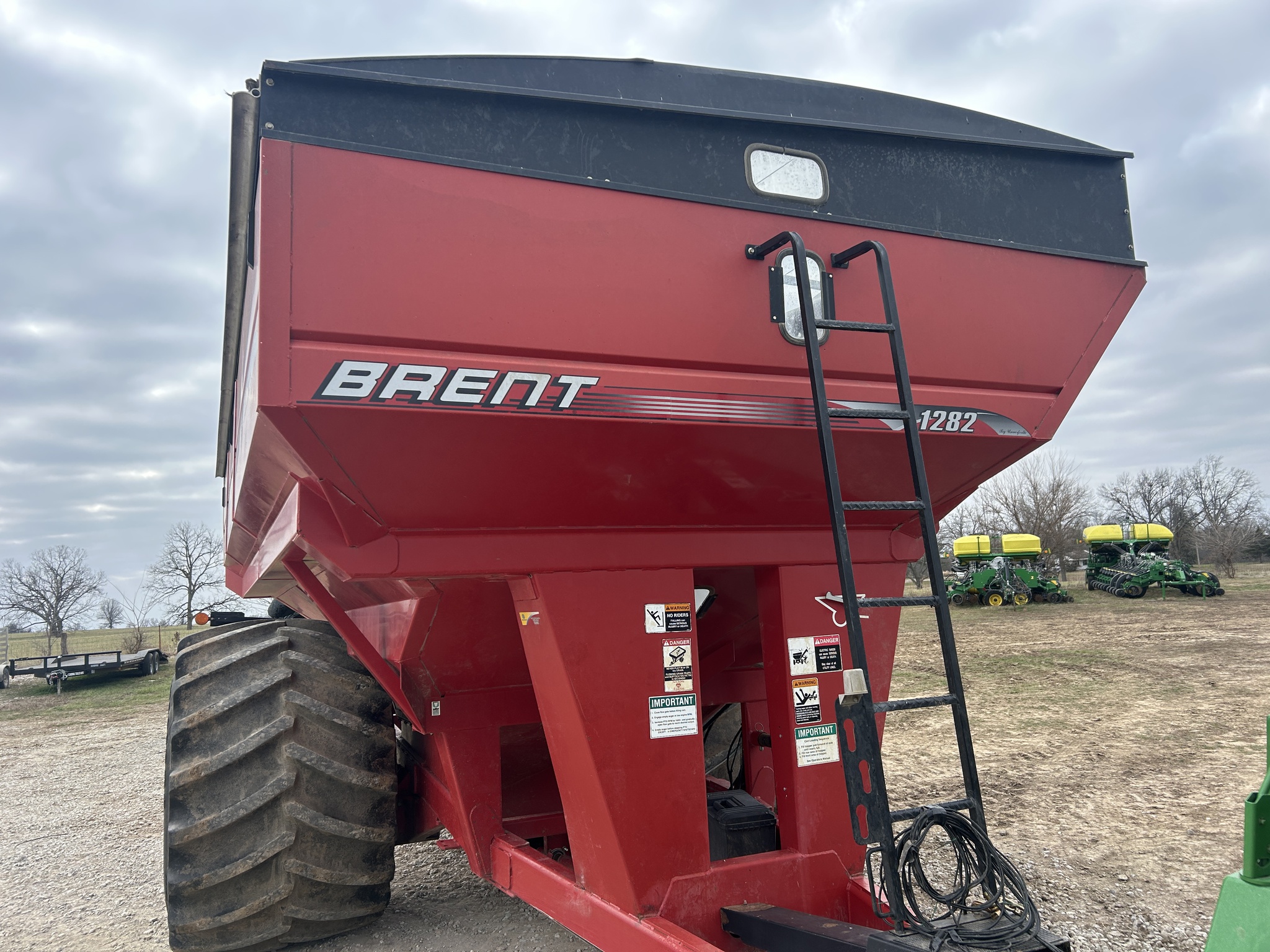  2012 Brent 1282 at Heritage Tractor in Clinton, MO
