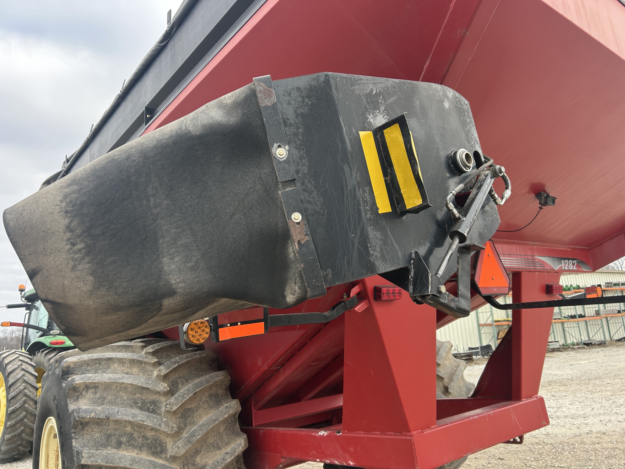  2012 Brent 1282 at Heritage Tractor in Clinton, MO